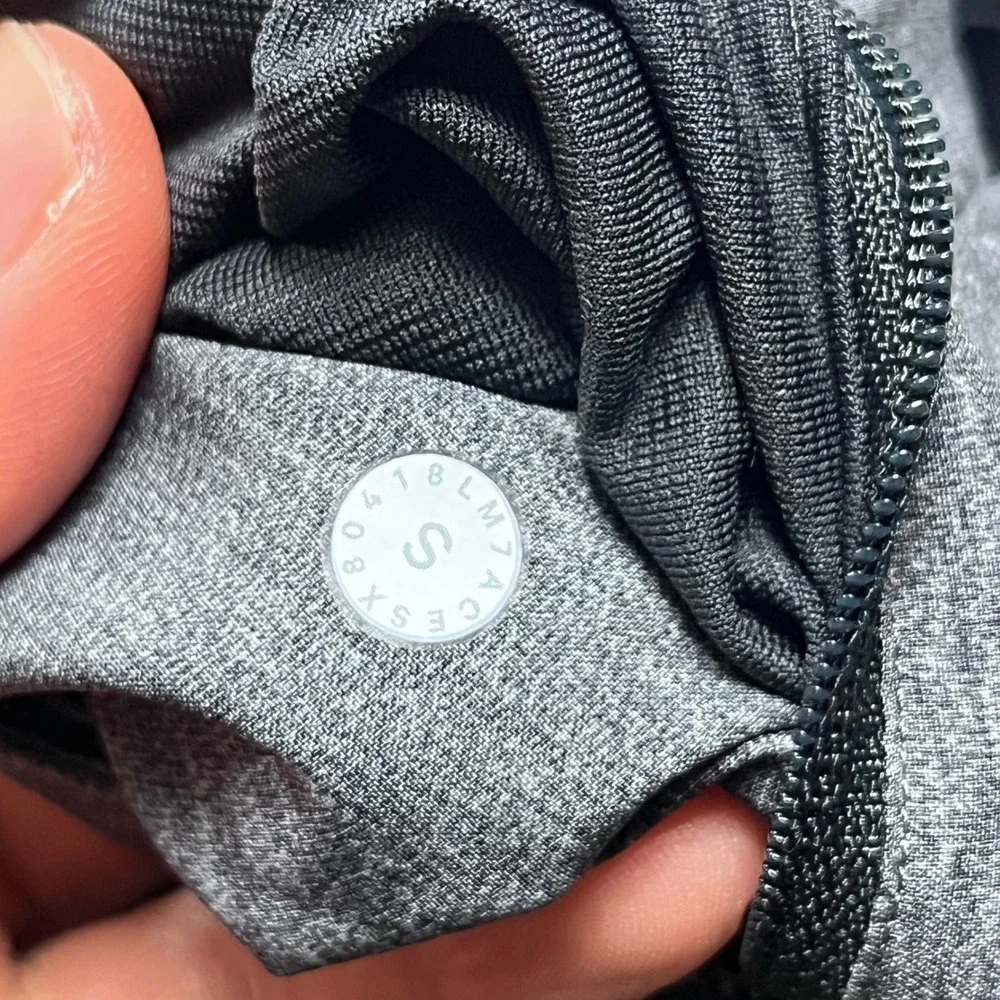 Lululemon x Peloton Mens Surge Short 7 Lined Heathered Black Small